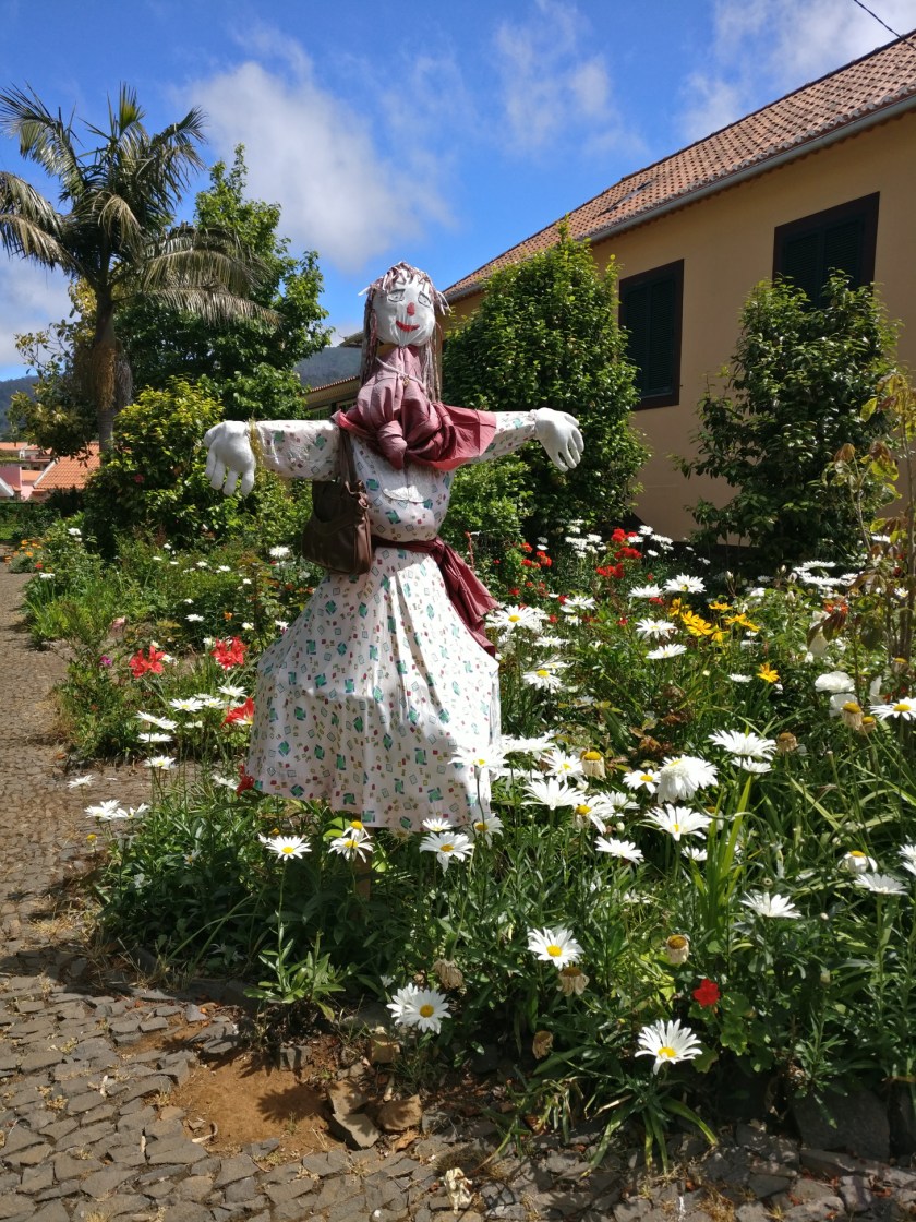 AAC0986B-F481-45AB-AA4C-933B68F94116